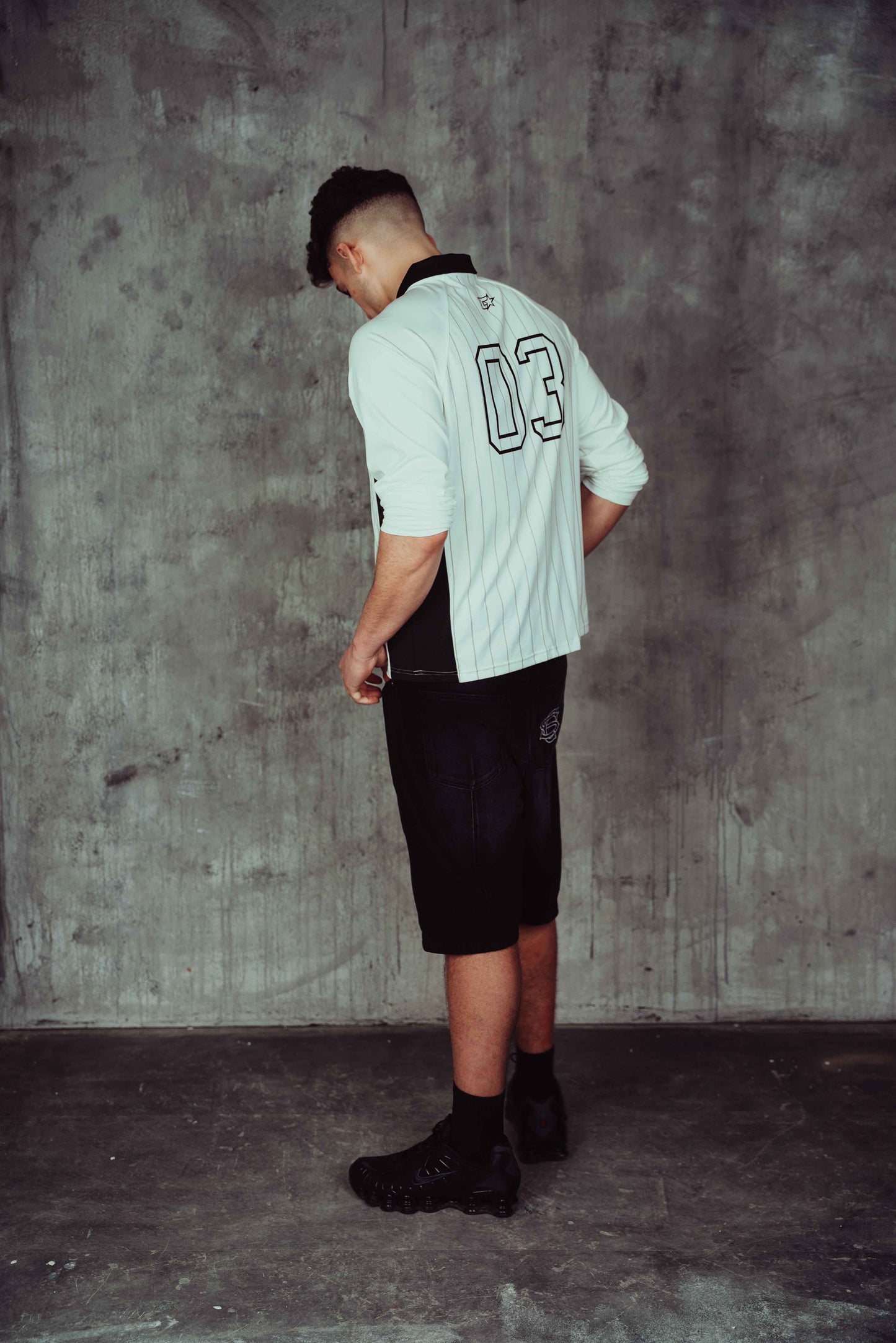 Tara Tee White
