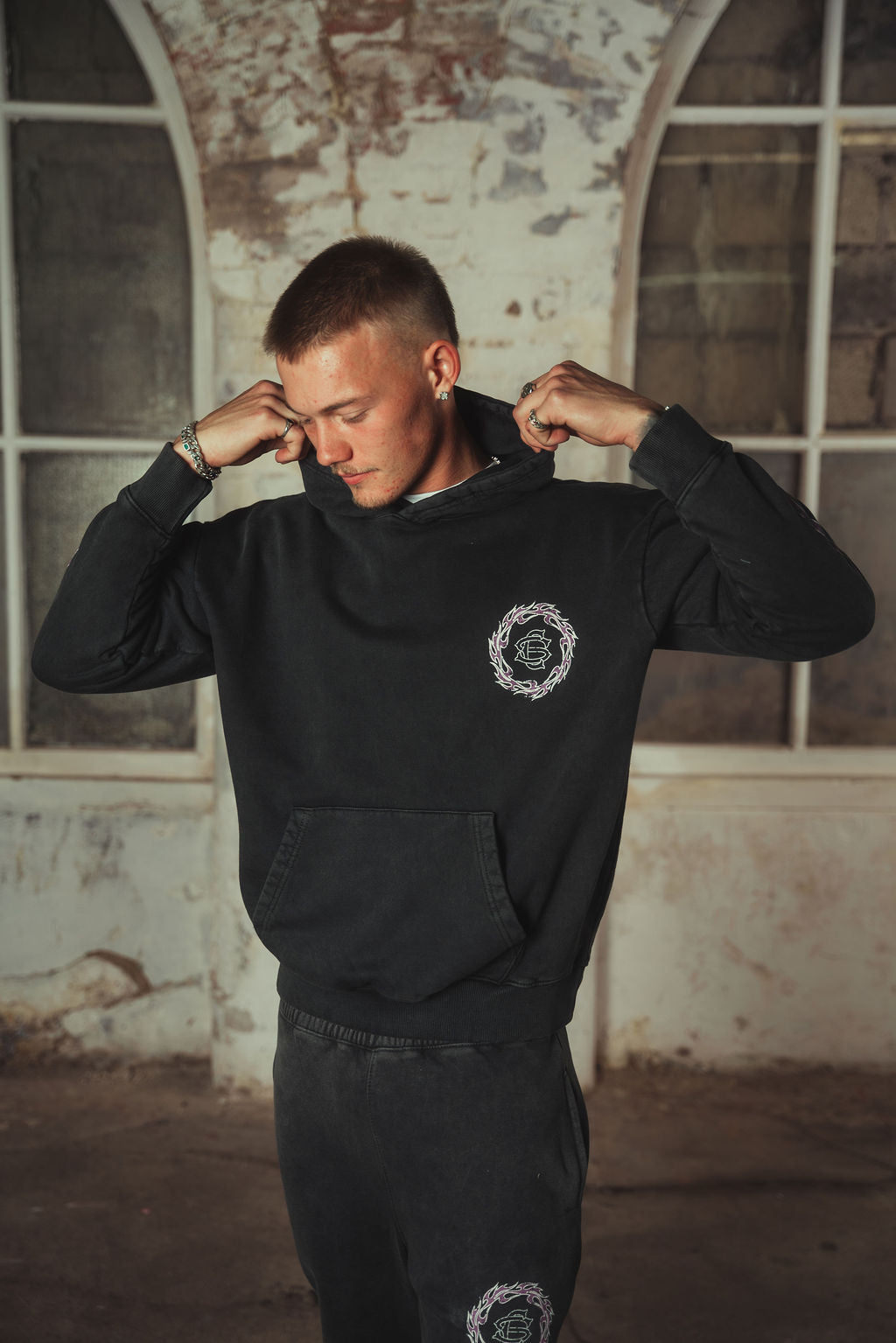 Grimes Hoodie Vintage Black