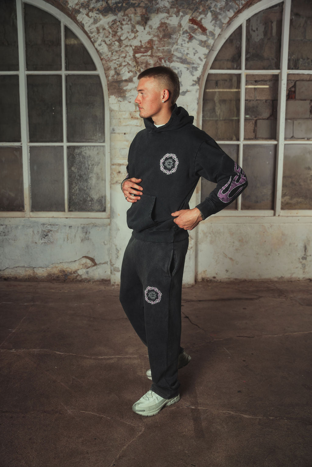 Grimes Jogger Vintage Black