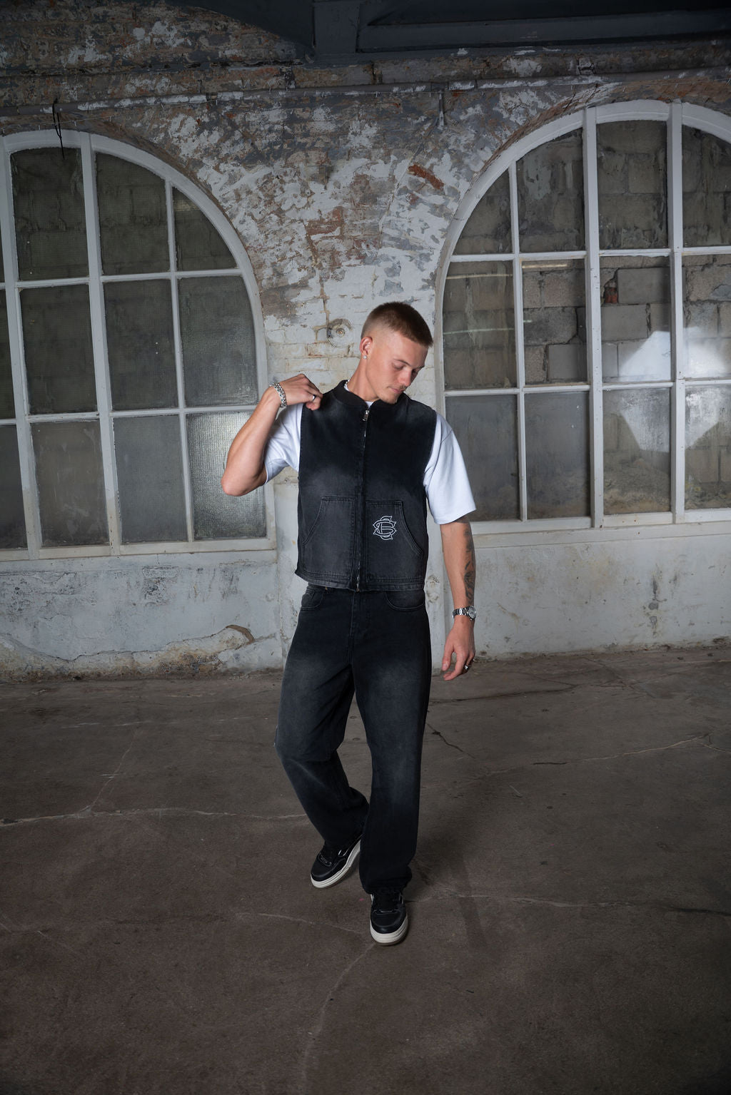 Amie Denim Gilet Washed Black